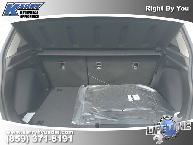 New 2026 Hyundai Venue SE image 8