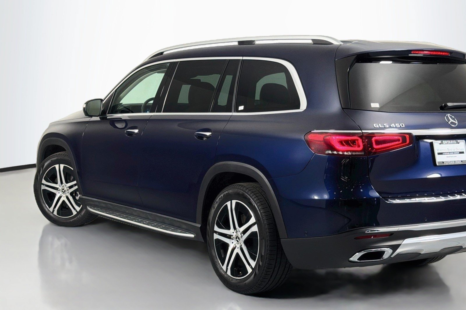 Used 2020 Mercedes-Benz GLS 450 4MATIC w/ Convenience Package image 16