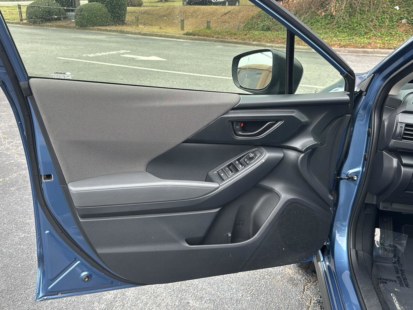 Used 2024 Subaru Crosstrek 2.0i image 15