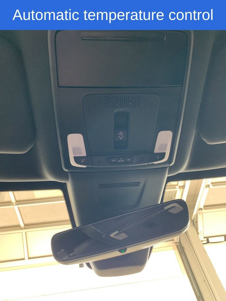 Used 2023 Honda CR-V Sport Touring image 8