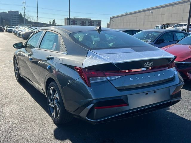 New 2026 Hyundai Elantra Limited image 6
