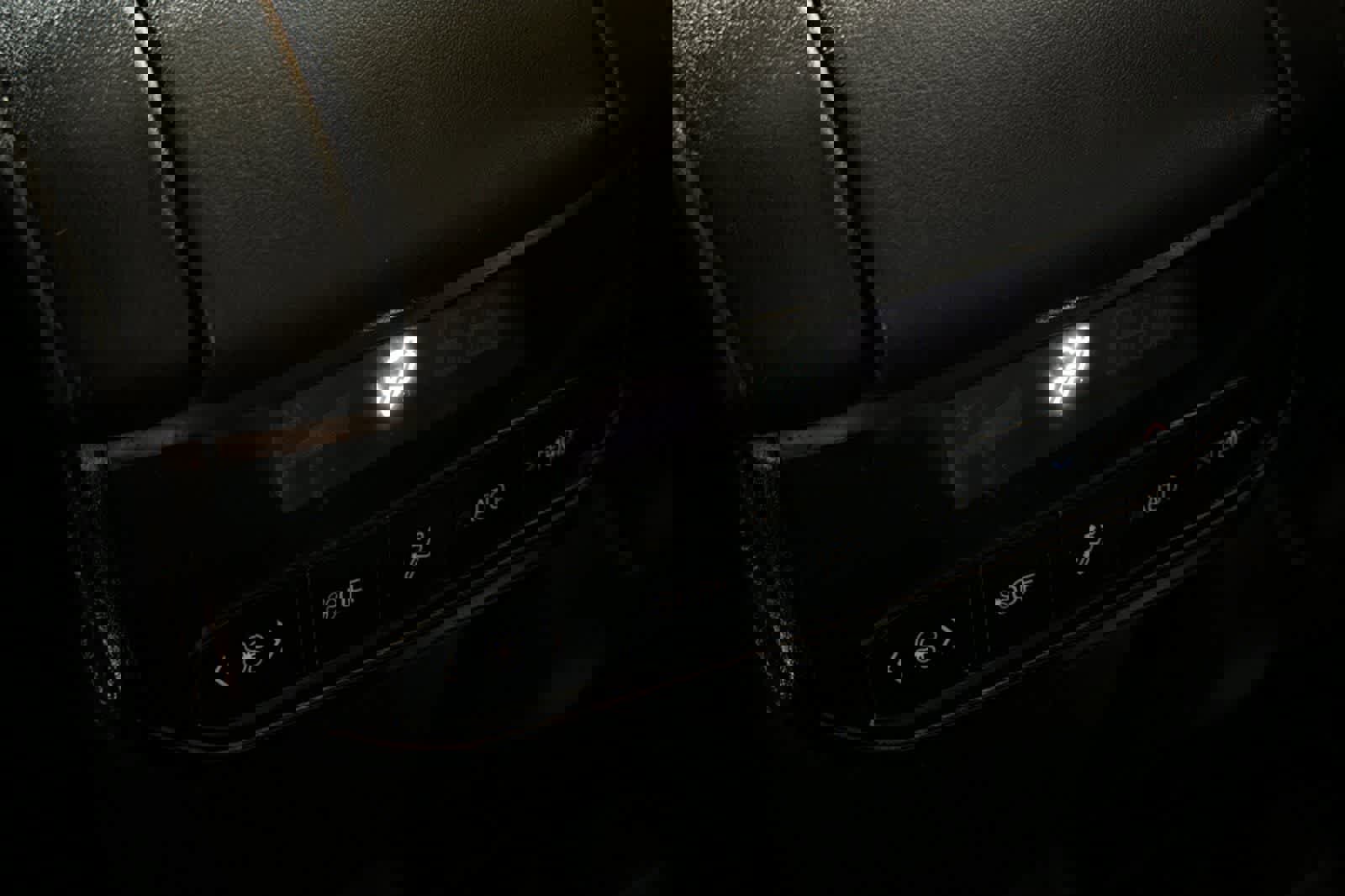 Used 2020 Toyota Highlander XLE image 15