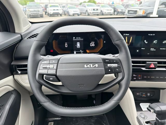 New 2026 Kia Sportage EX FWD image 10