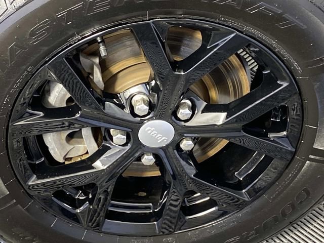 Used 2022 Jeep Grand Cherokee L Limited w/ Luxury Tech Group II image 33