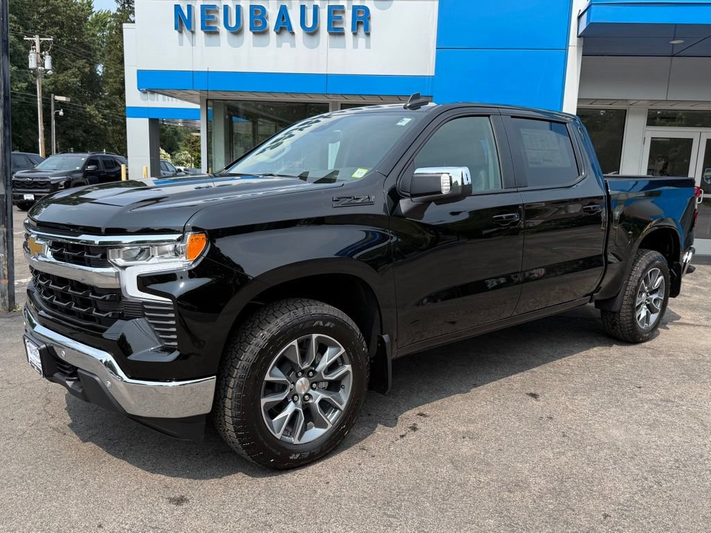 New 2026 Chevrolet Silverado 1500 LT w/ Z71 Off-Road Package AWD/4WD image 1