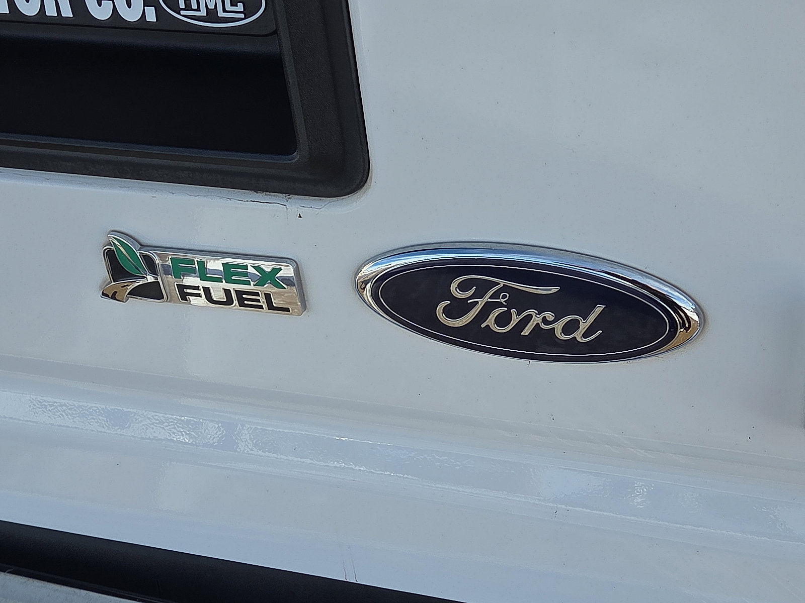 Used 2014 Ford E-350 and Econoline 350 XLT image 8