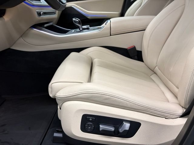 Used 2022 BMW X5 xDrive40i w/ Premium Package AWD/4WD image 20
