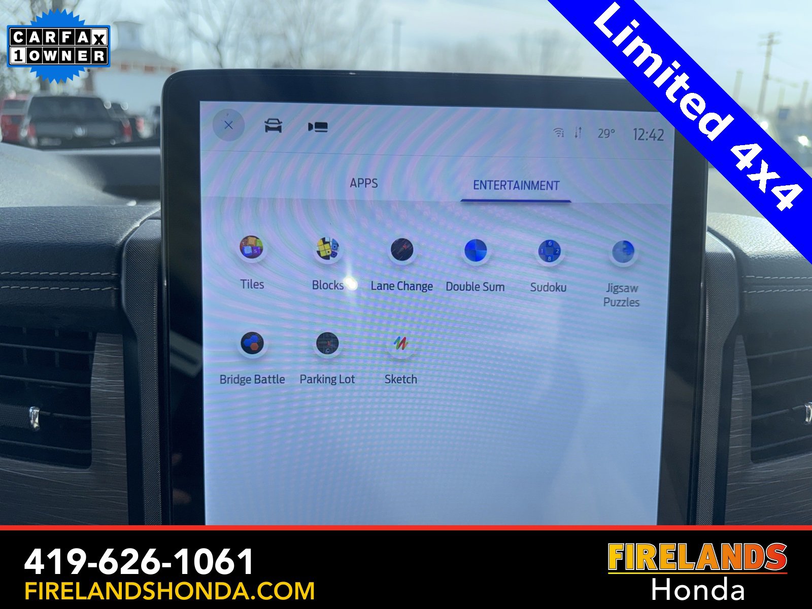 Used 2022 Ford Expedition Limited image 24