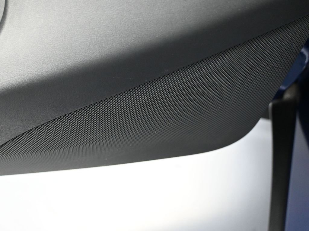 Used 2021 Tesla Model Y Long Range image 15