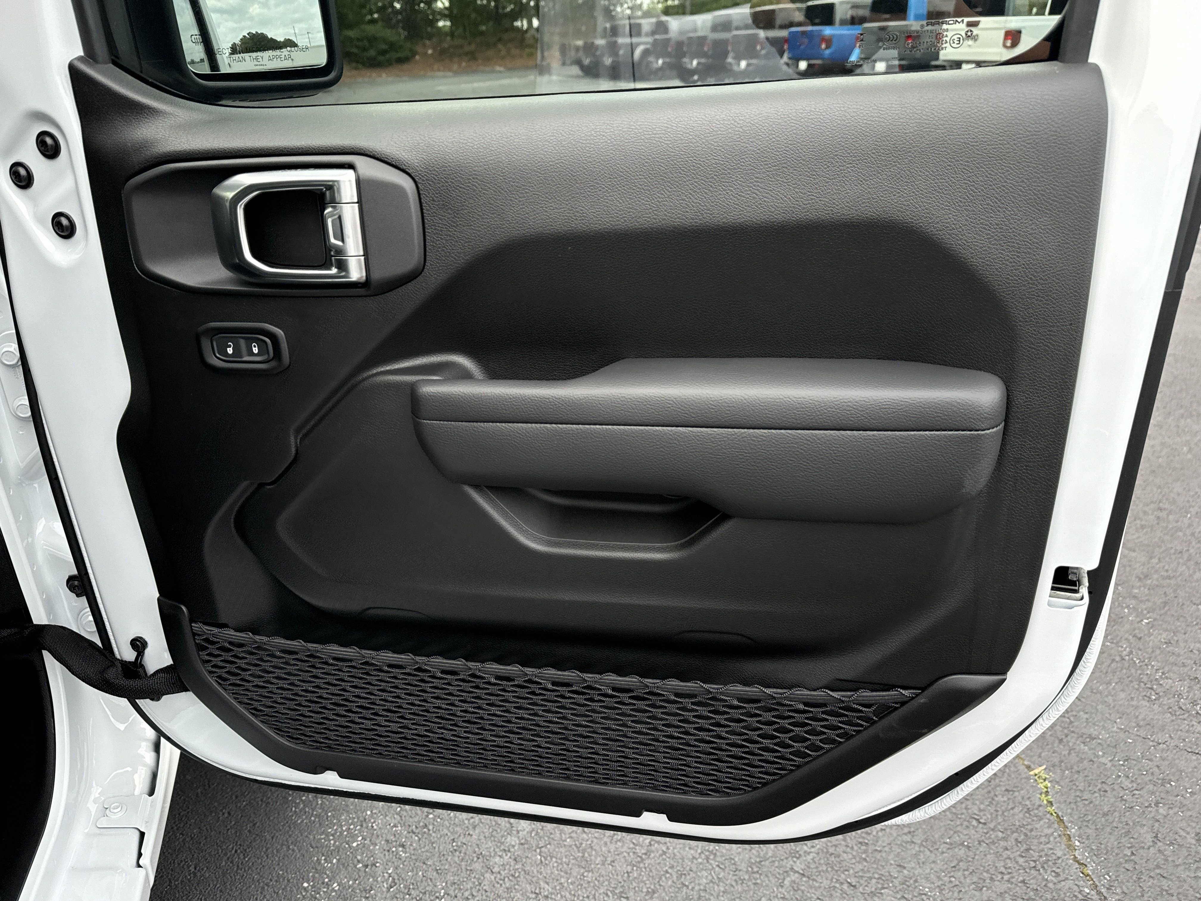 New 2025 Jeep Wrangler Sport S image 19