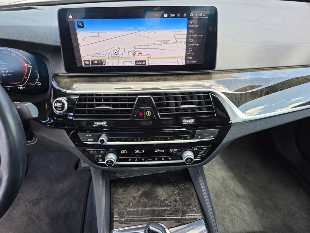 Used 2021 BMW 540i w/ M Sport Package image 21