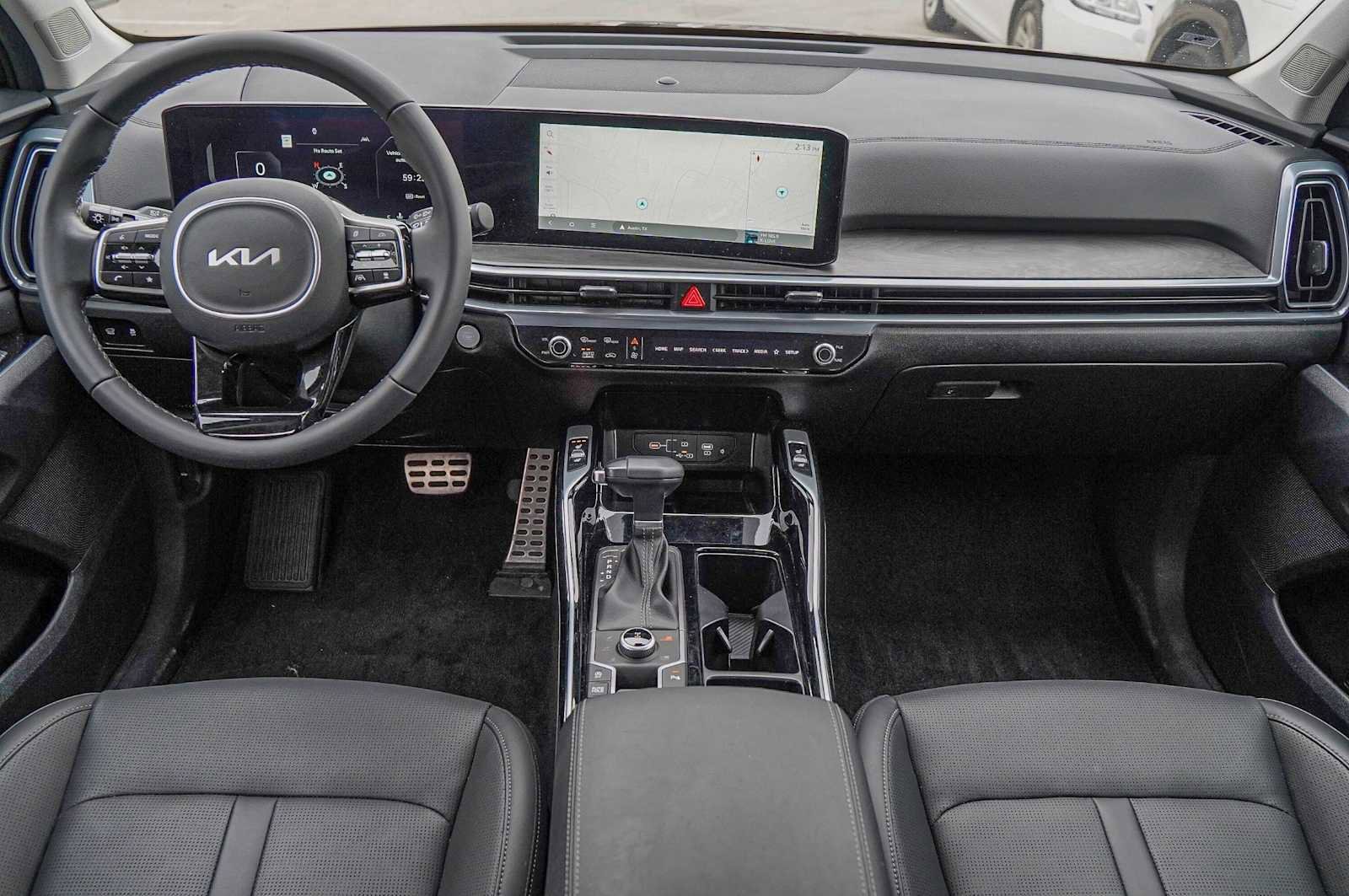 Certified 2025 Kia Sorento SX image 23