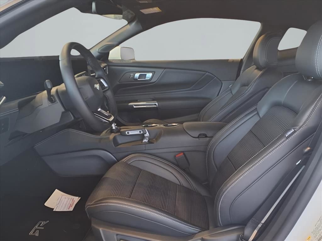 New 2025 Ford Mustang GT Premium w/ GT Performance Package image 15