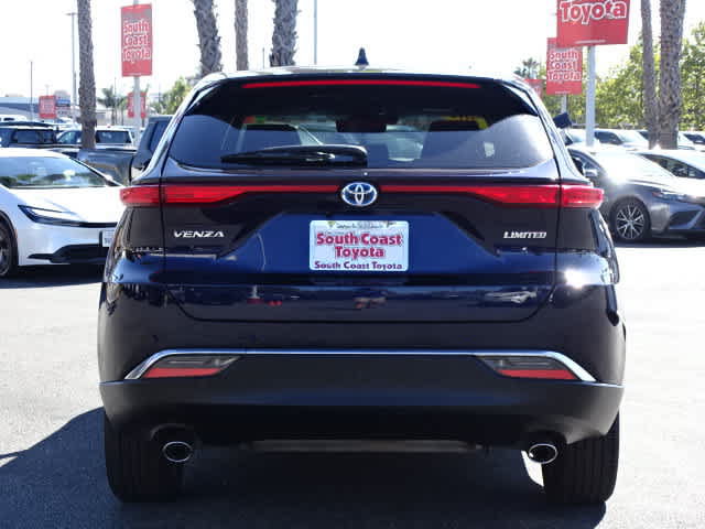 Certified 2023 Toyota Venza Limited AWD/4WD image 14