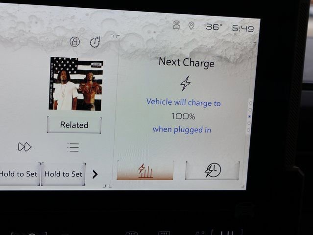 Certified 2025 GMC Hummer EV 2X image 29