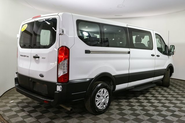 Used 2023 Ford Transit 350 XLT image 12