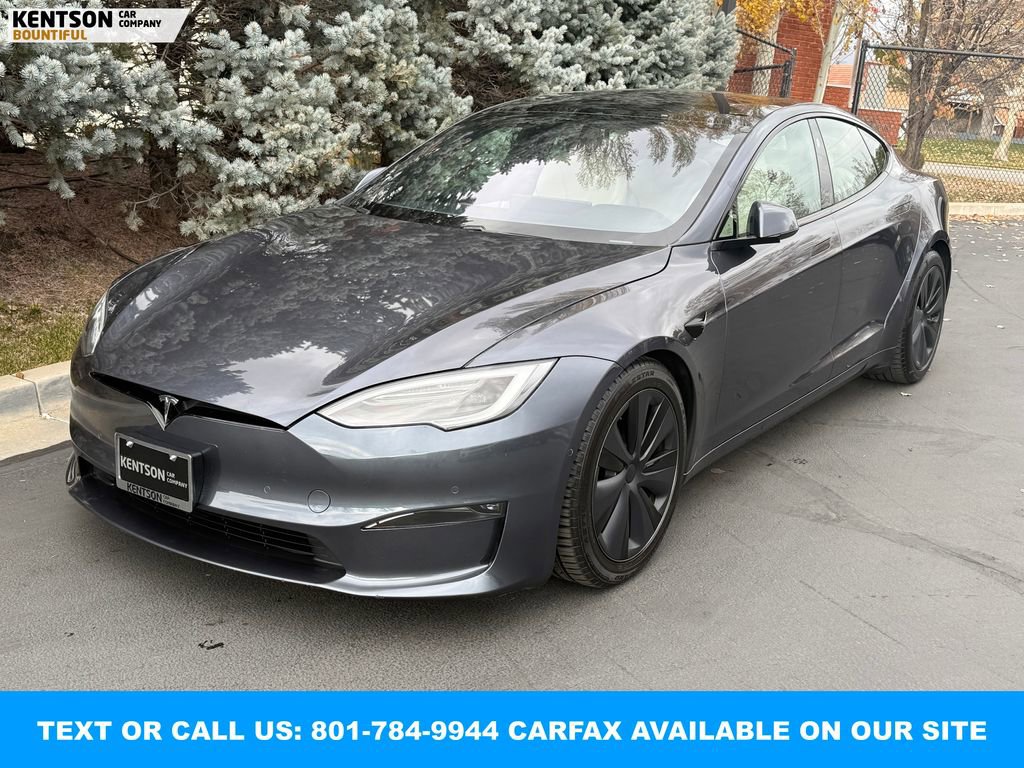 Used 2021 Tesla Model S Plaid image 3
