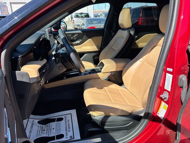 Used 2023 Lincoln Corsair Reserve w/ Equipment Group 202A image 17