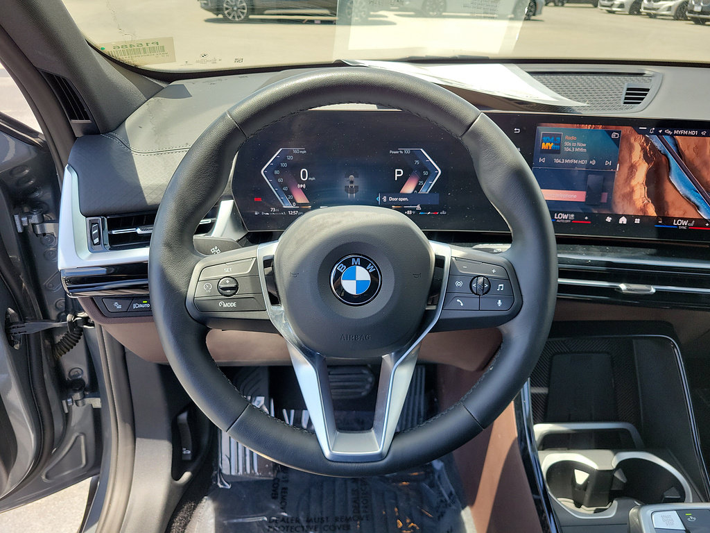 Used 2025 BMW X2 xDrive28i AWD/4WD image 25