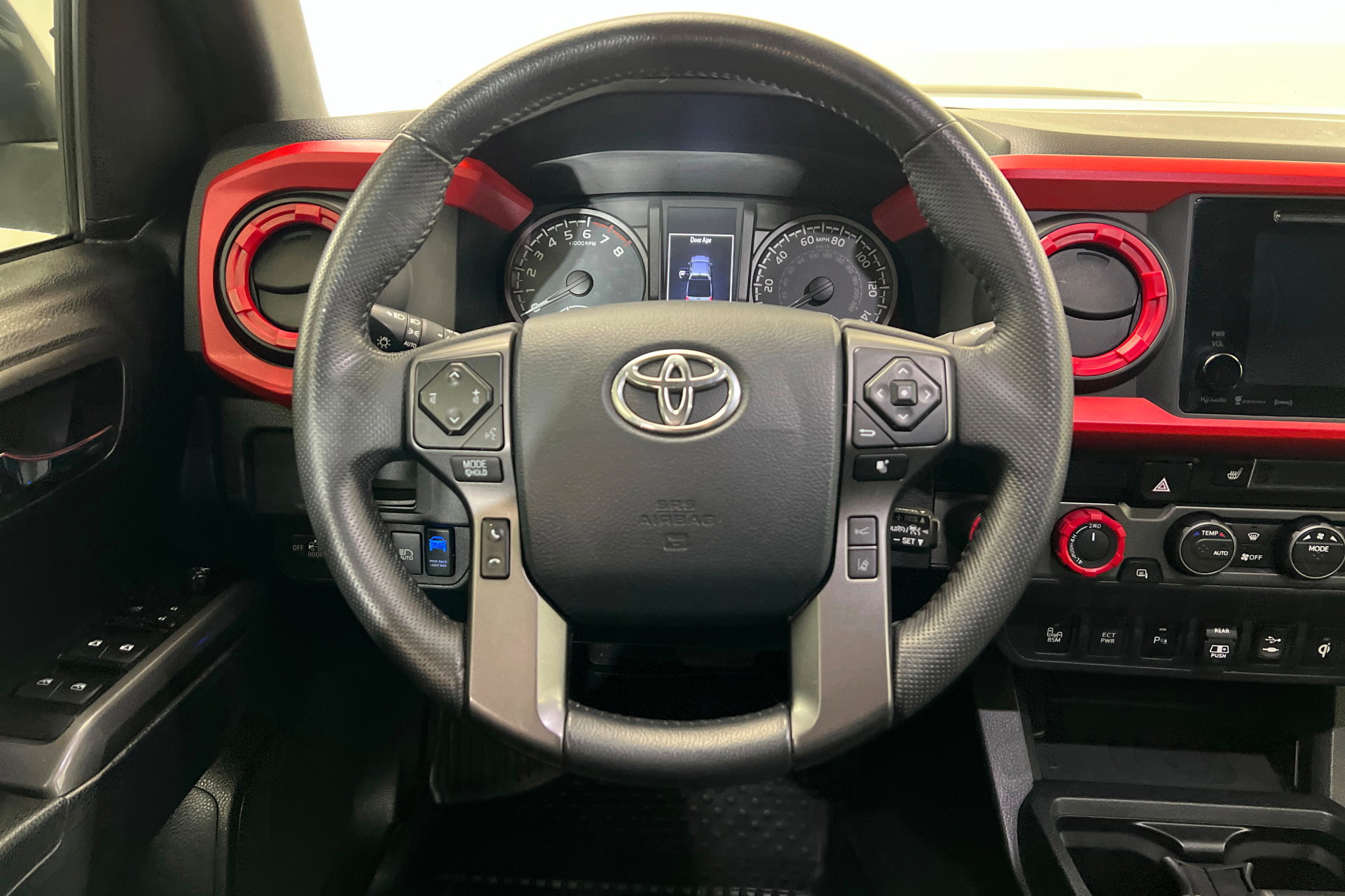 Used 2019 Toyota Tacoma TRD Sport w/ TRD Premium Sport Package image 13