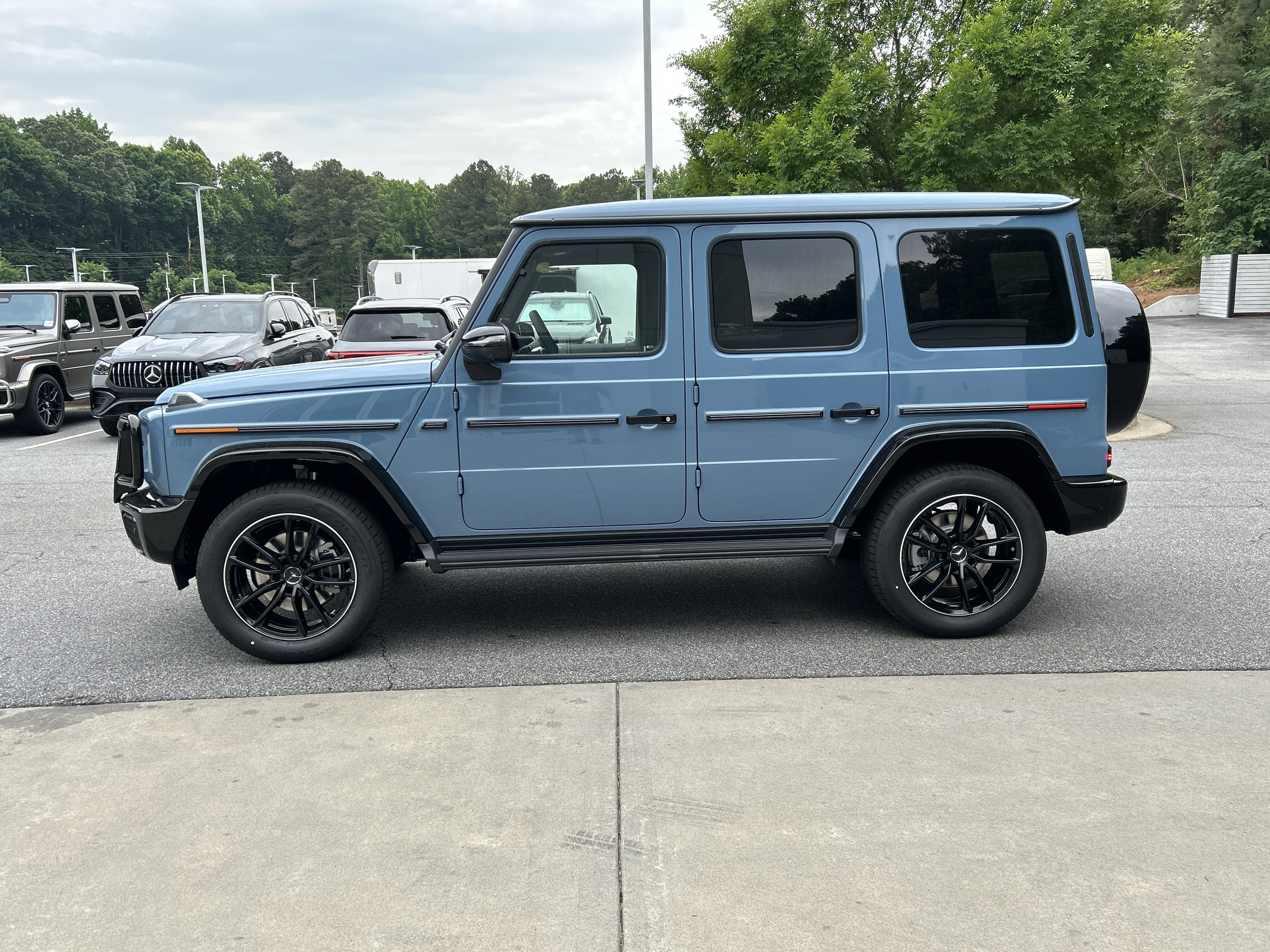 New 2026 Mercedes-Benz G 550 image 12