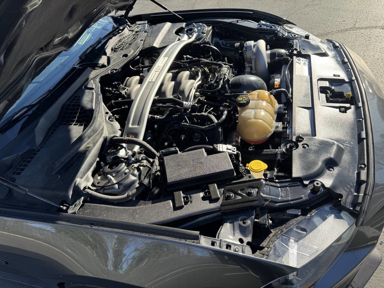 Used 2018 Ford Mustang GT Premium w/ GT Performance Package image 17