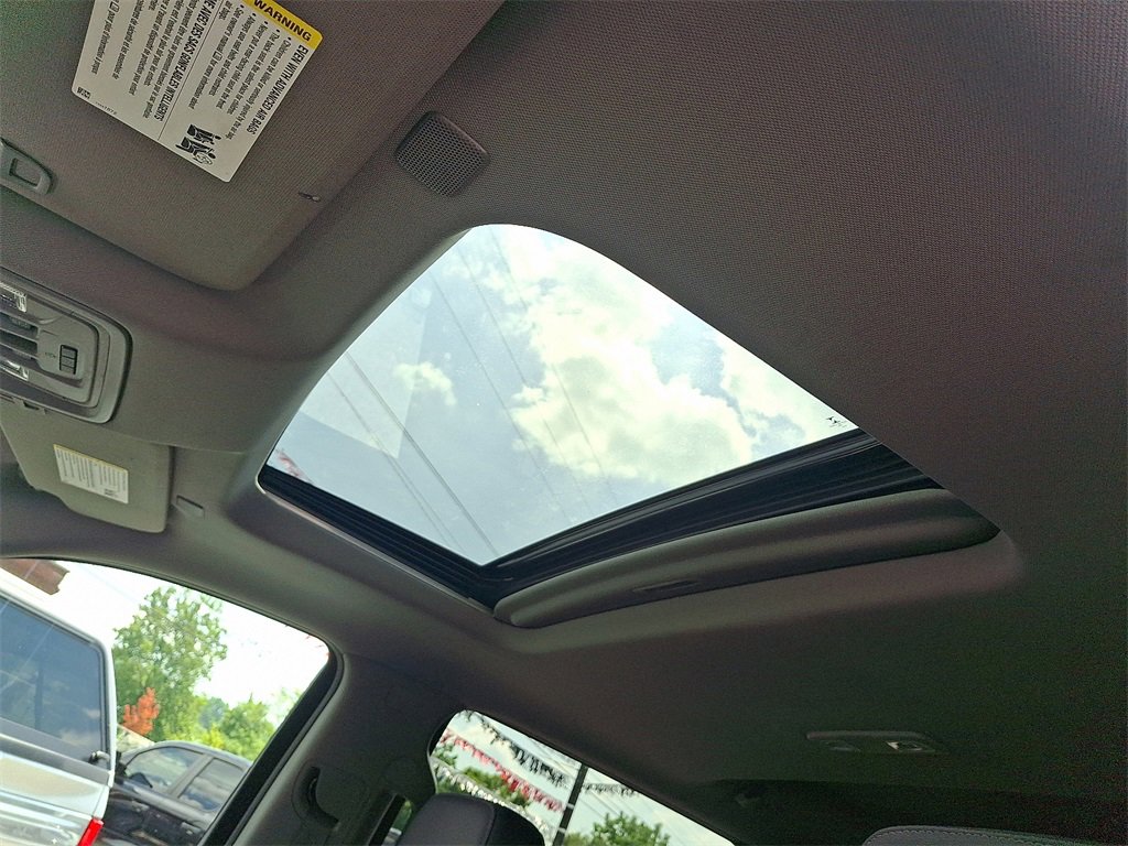 Used 2019 Chevrolet Silverado 1500 LT Trail Boss image 16