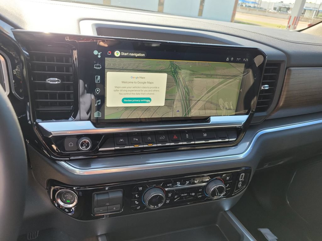 New 2026 Chevrolet Silverado 1500 High Country AWD/4WD image 14