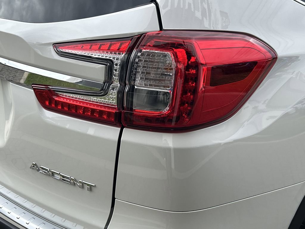 Certified 2025 Subaru Ascent Premium w/ Premium Package image 9