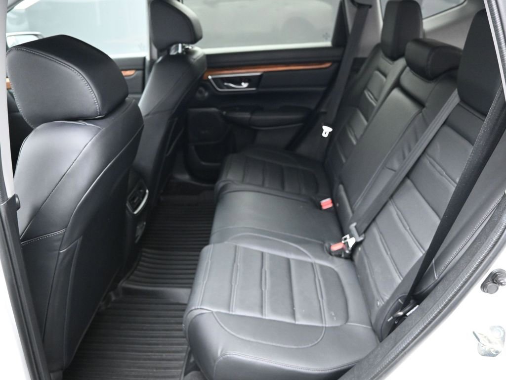 Used 2020 Honda CR-V Touring image 11