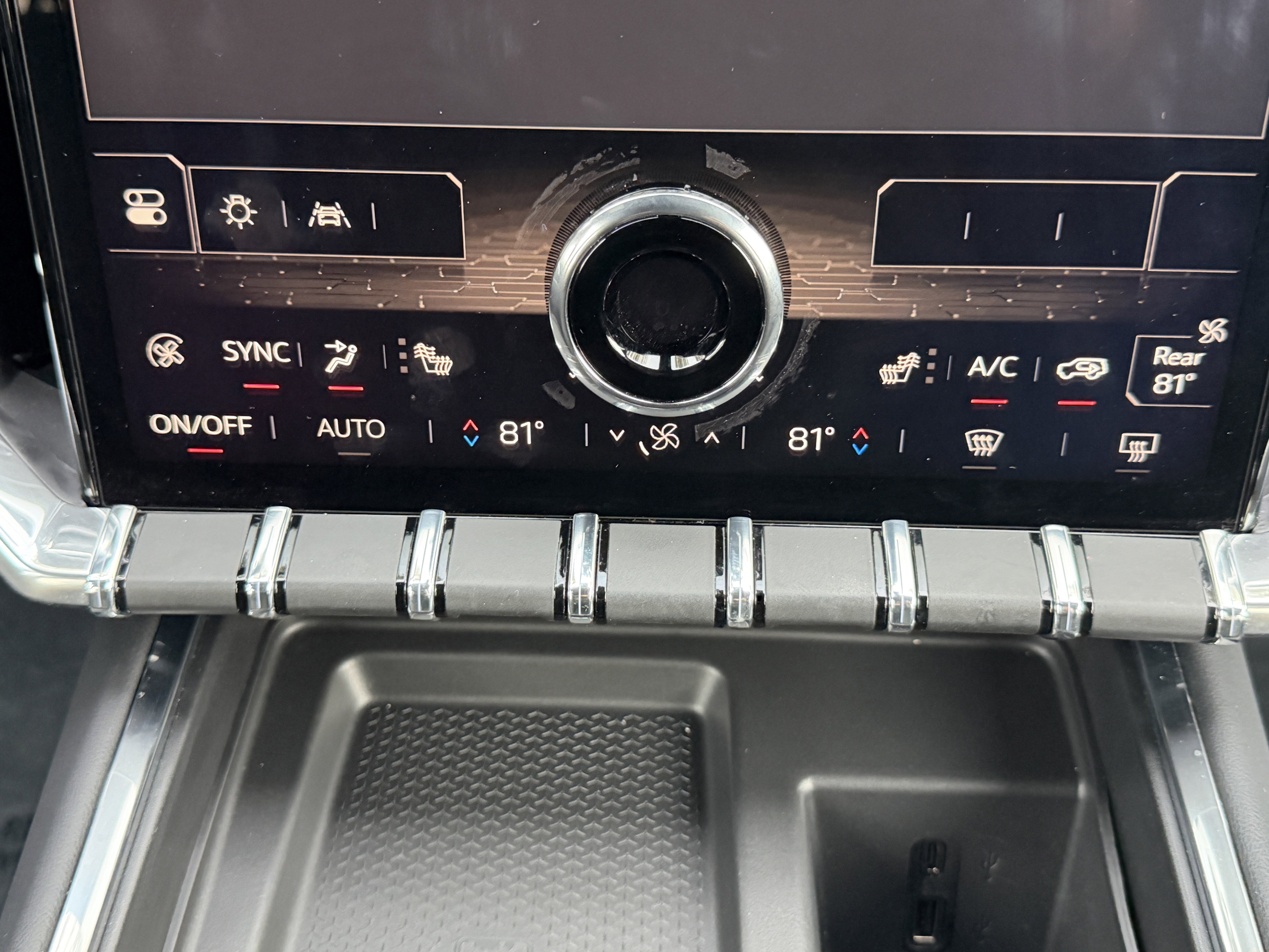 Used 2025 GMC Acadia Elevation image 23