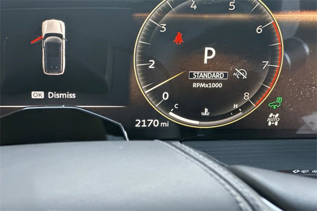 Used 2025 INFINITI QX80 Sensory image 34