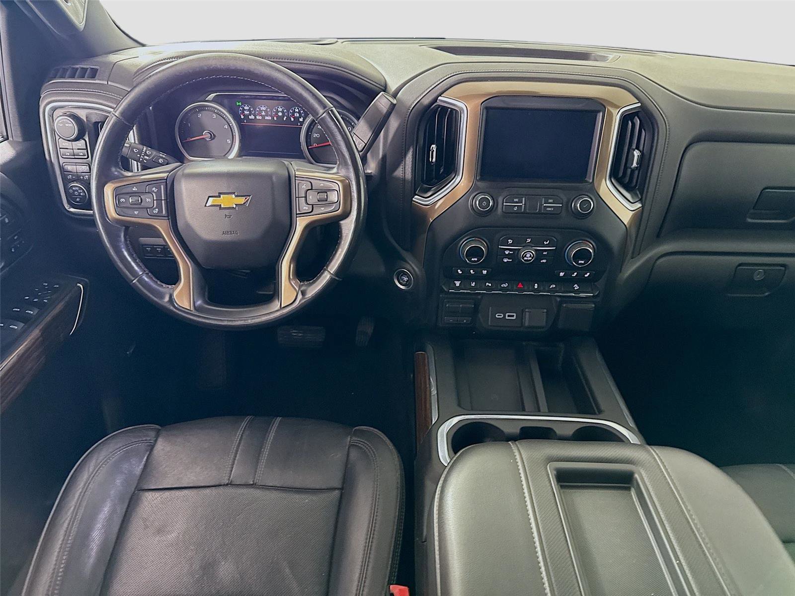 Used 2021 Chevrolet Silverado 3500 High Country w/ Safety Package II image 2