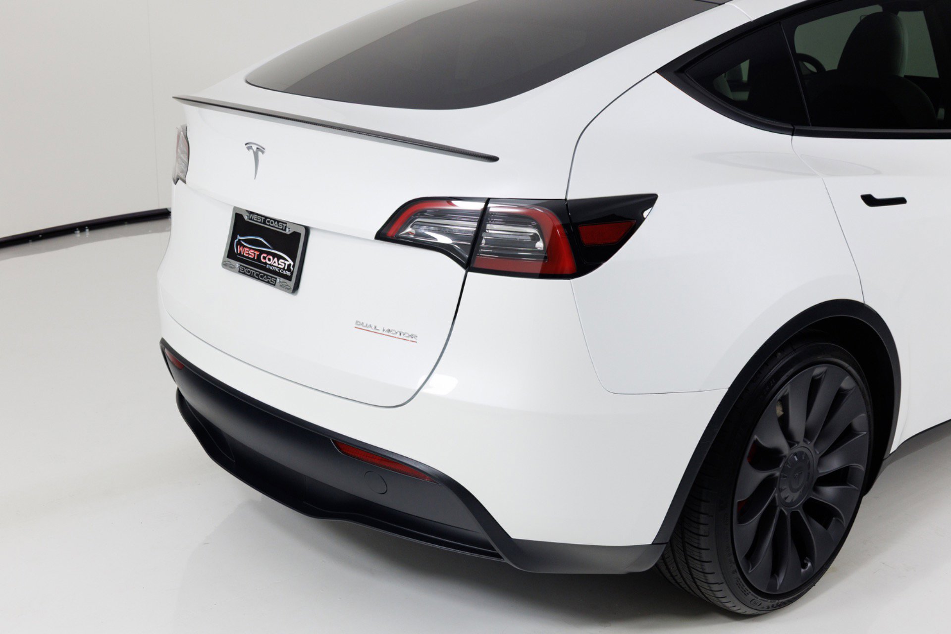 Used 2023 Tesla Model Y Performance AWD/4WD image 75