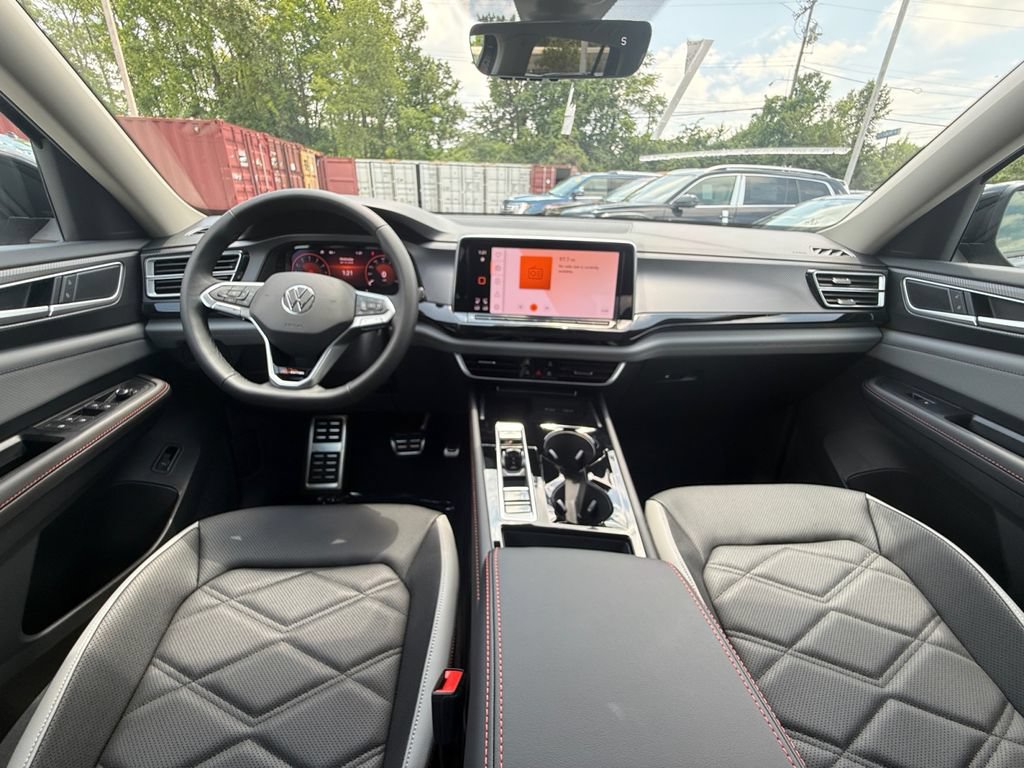 New 2026 Volkswagen Atlas Peak Edition AWD/4WD image 24
