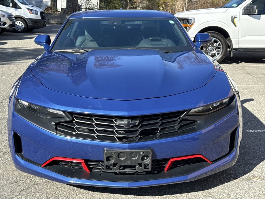 Used 2023 Chevrolet Camaro LT RWD image 5