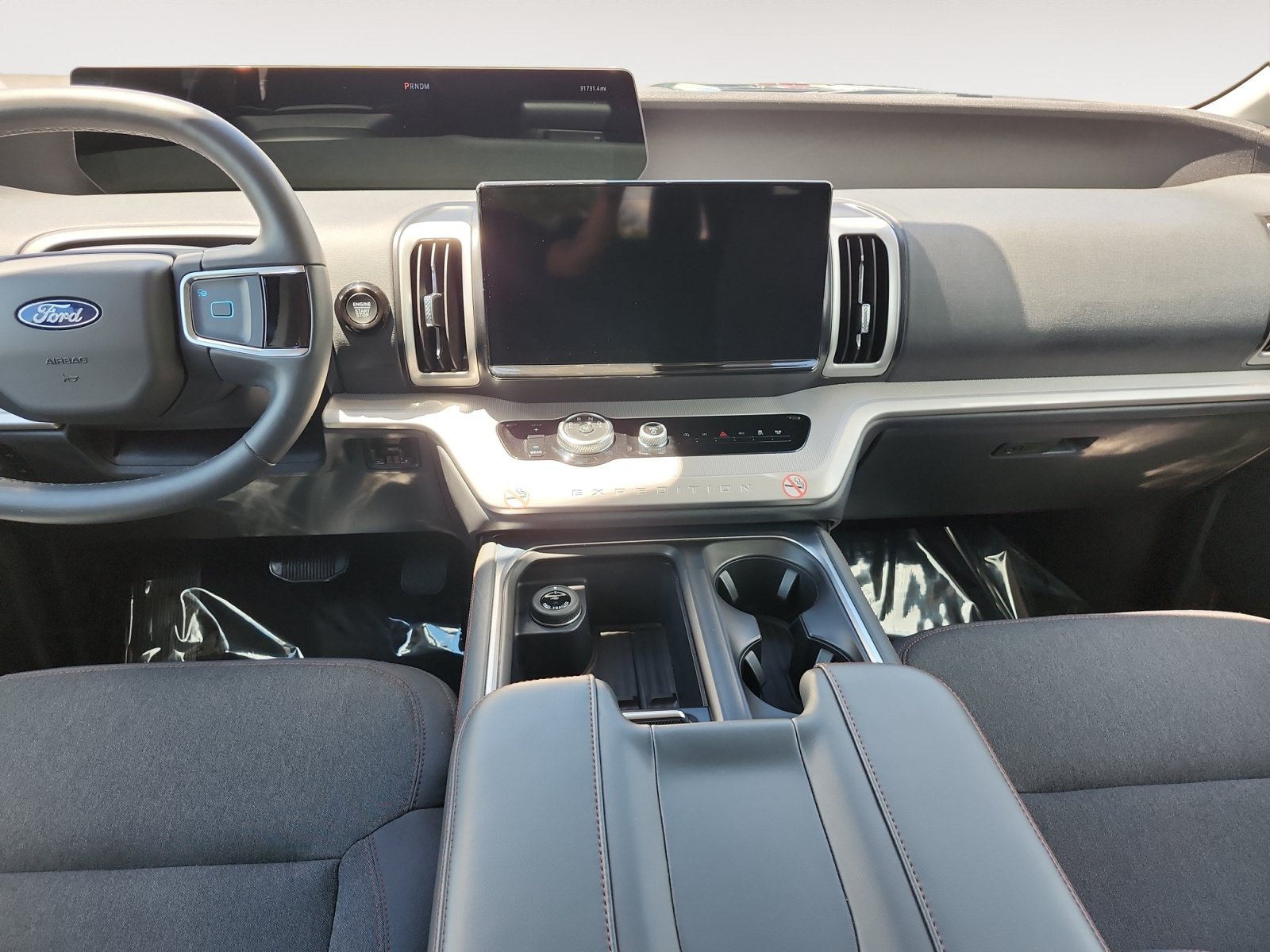 Used 2025 Ford Expedition Active RWD image 12