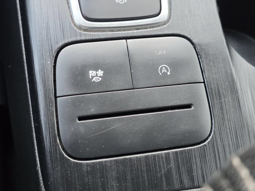 Used 2024 Ford Escape Active w/ Cold Weather Package FWD image 26