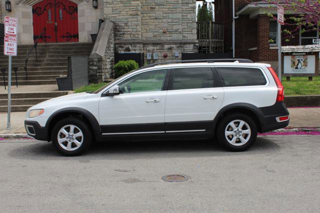 Used 2012 Volvo XC70 3.2 image 9