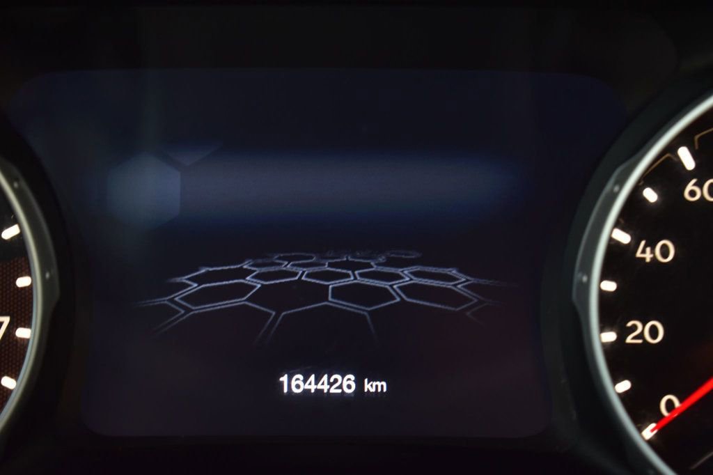 Used 2019 Jeep Compass Latitude image 27