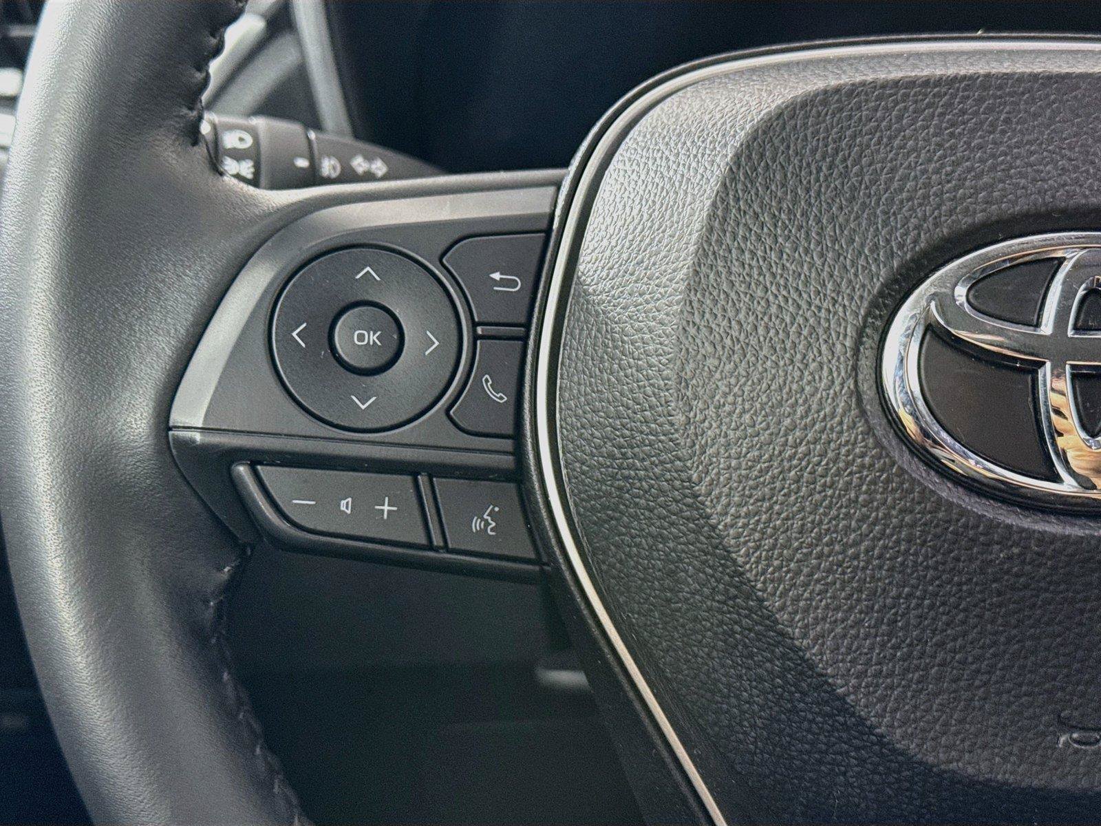 Certified 2026 Toyota Corolla Cross XLE FWD image 18