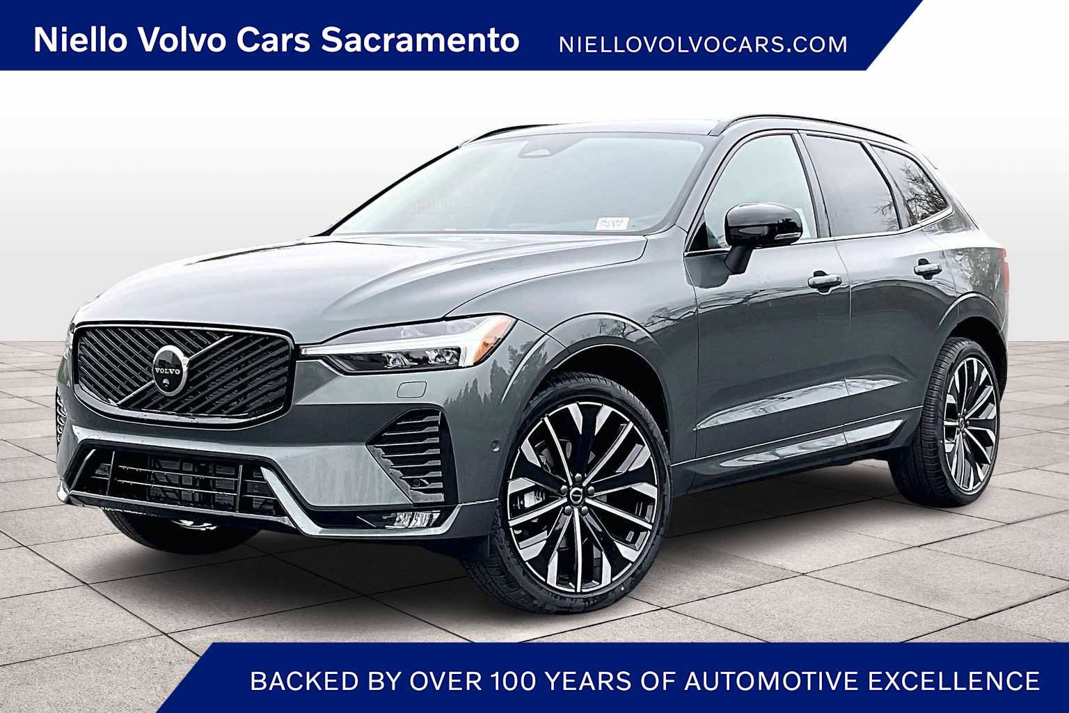 New 2026 Volvo XC60 B5 Ultra w/ Climate Package