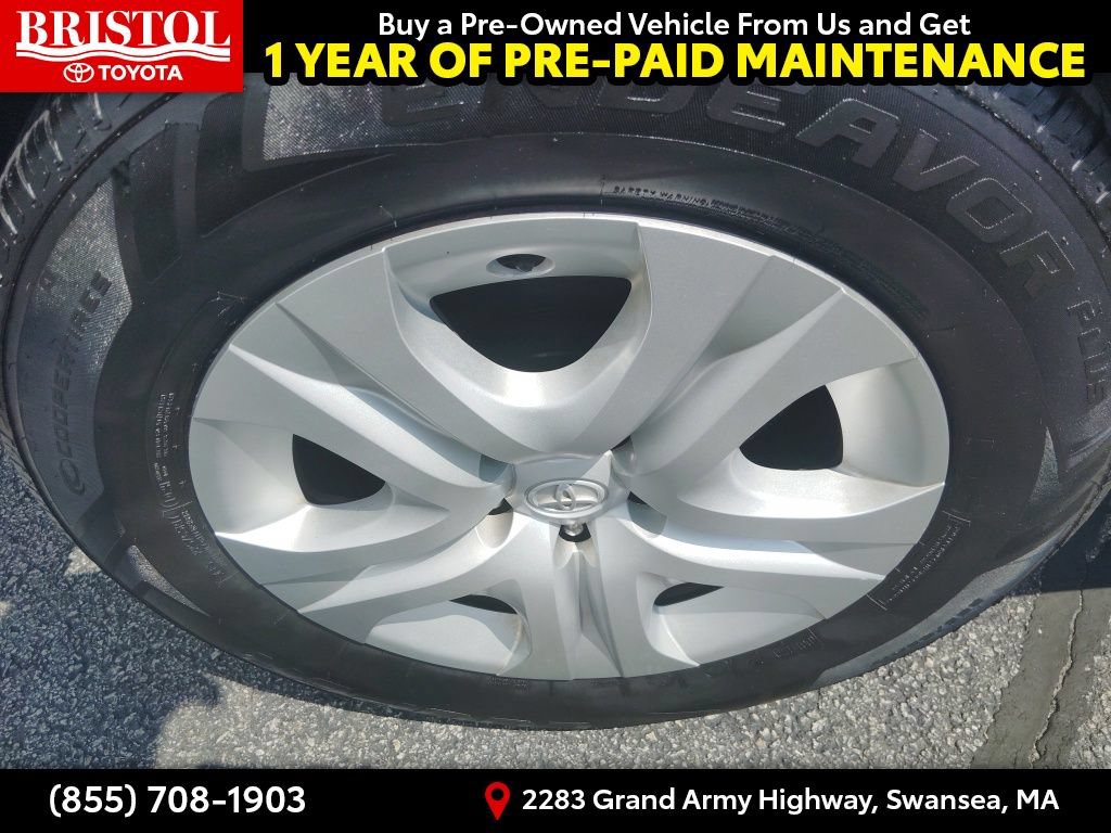 Used 2015 Toyota RAV4 LE AWD/4WD image 10