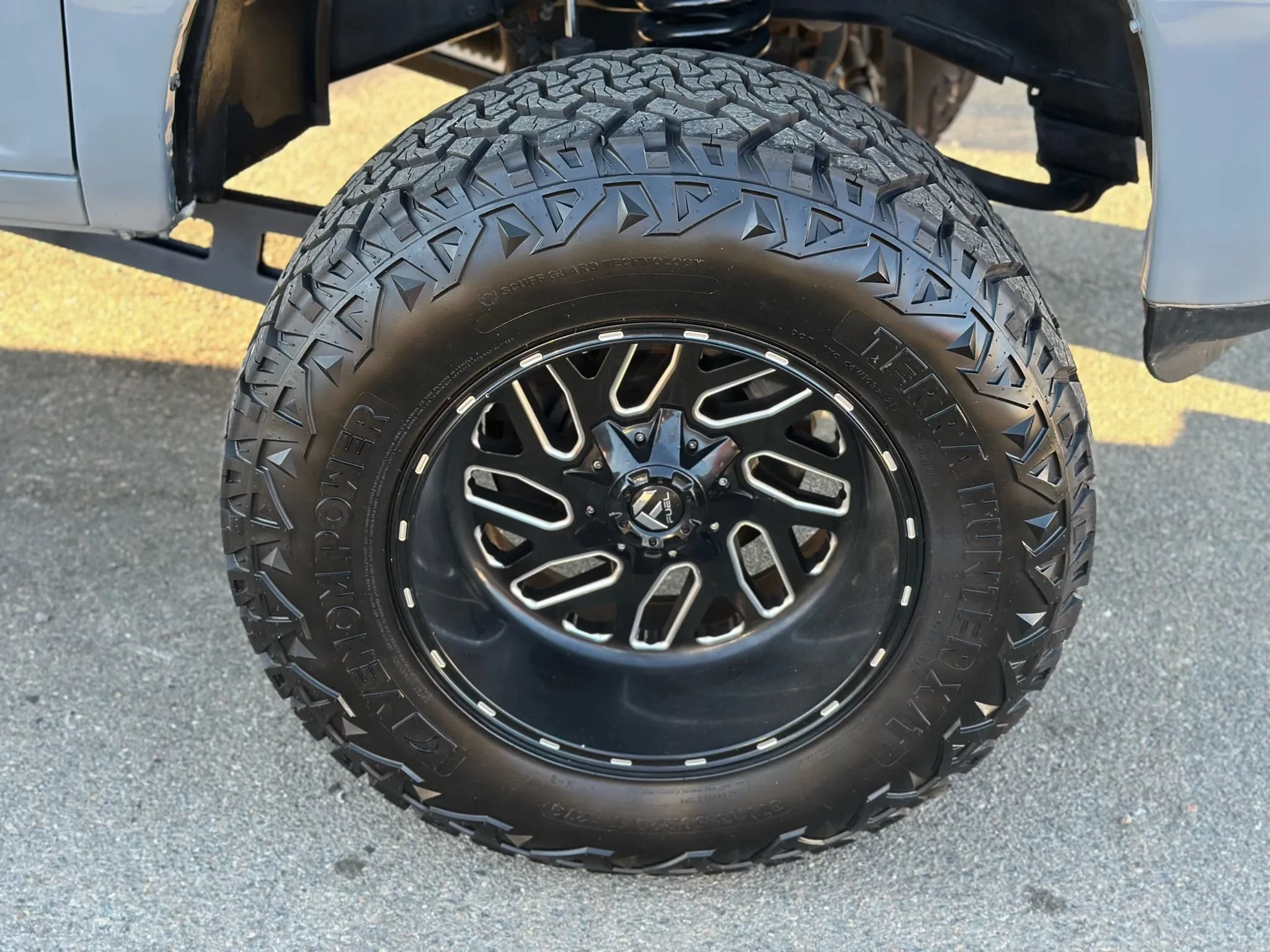 Used 2013 RAM 3500 Laramie AWD/4WD image 34