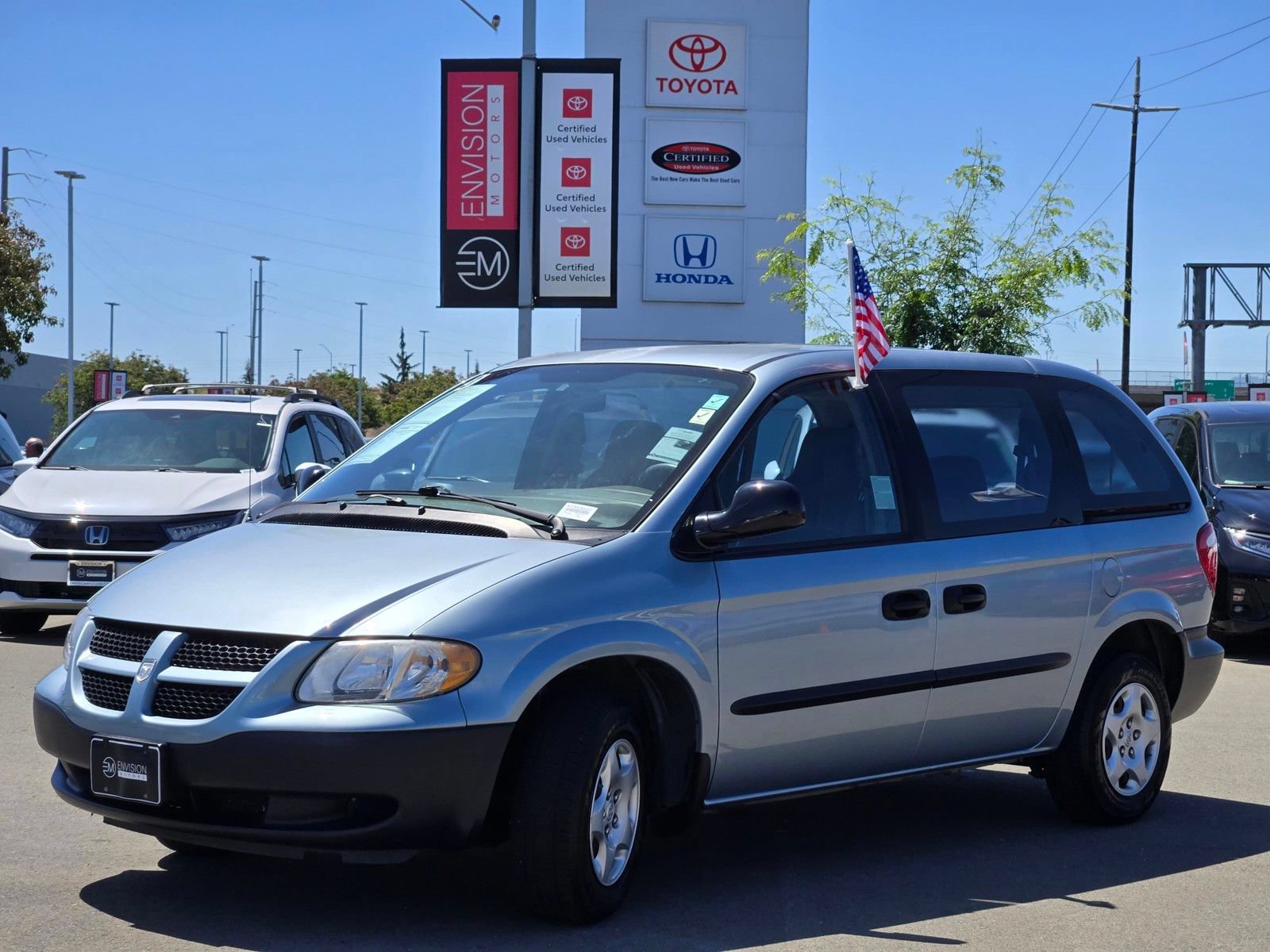 Used 2003 Dodge Caravan SE FWD image 3