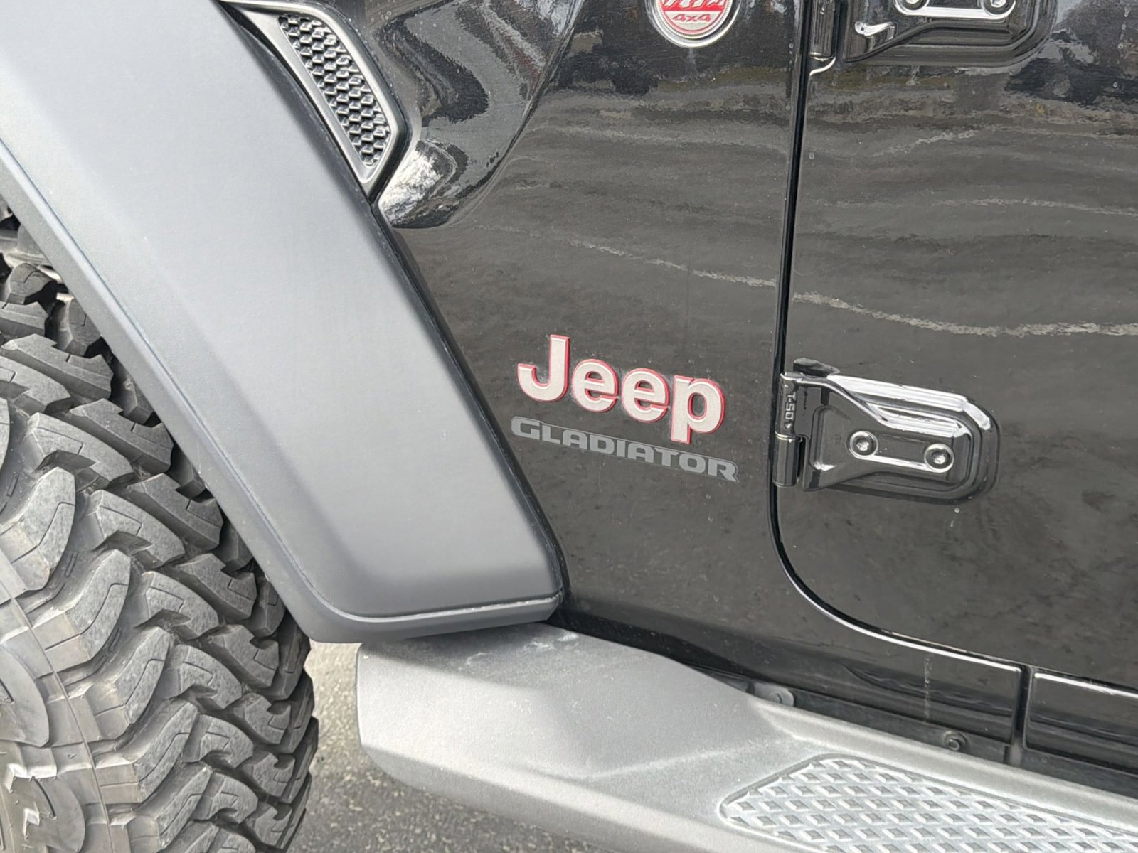Used 2021 Jeep Gladiator Rubicon image 11