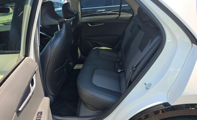 Used 2023 Kia Niro Wind w/ Wind Preserve Package FWD image 8