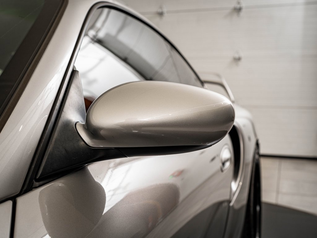 Used 2001 Porsche 911 Turbo image 21