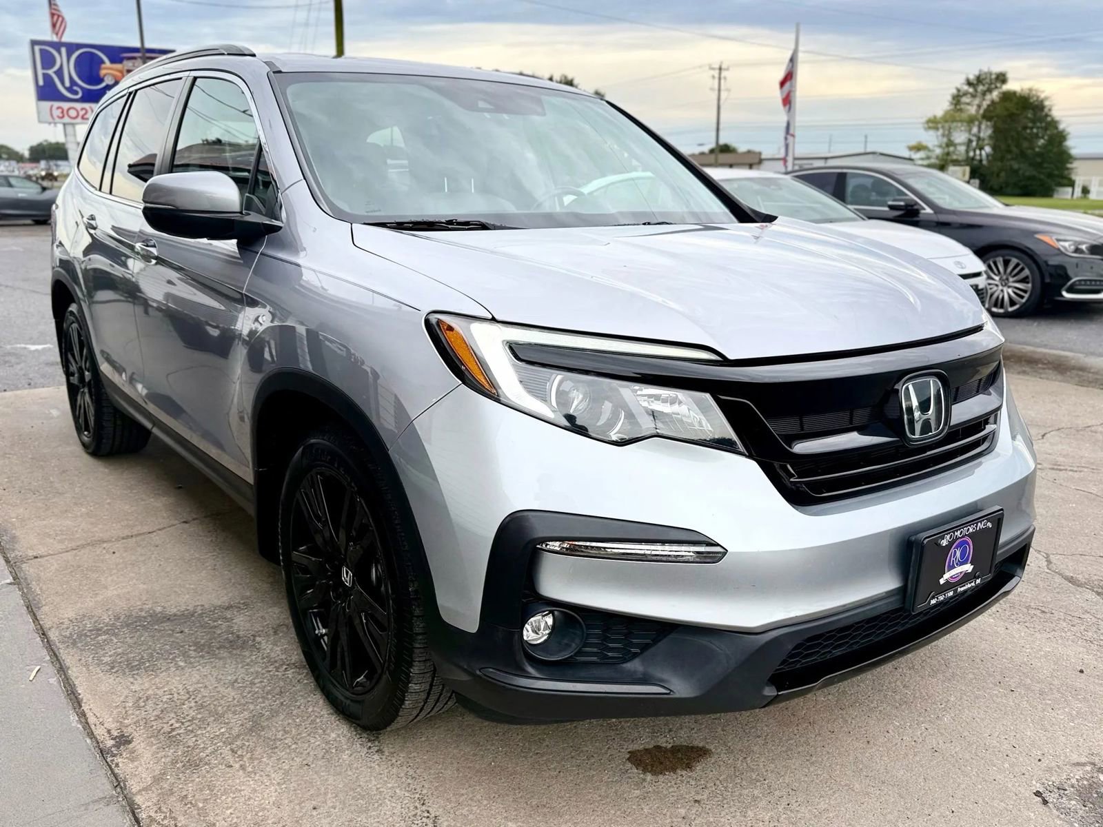Used 2021 Honda Pilot Special Edition image 3