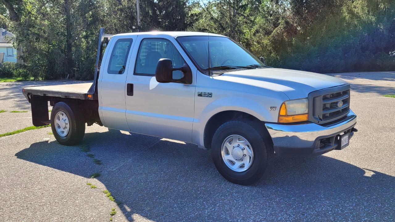 Used 2000 Ford F250 Lariat image 8